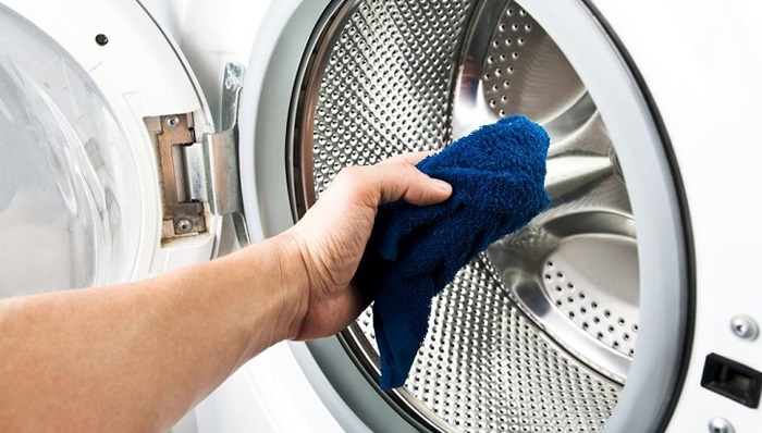 Cách vệ sinh máy giặt Electrolux