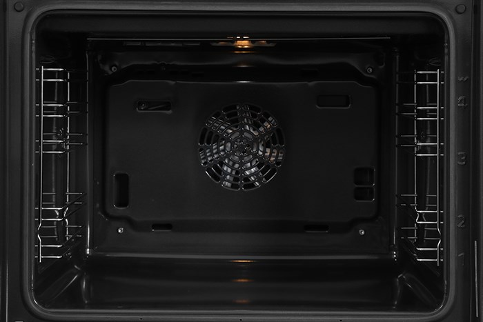 lo-nuong-am-bosch-hbf113br0a-66-lit-7-700x467